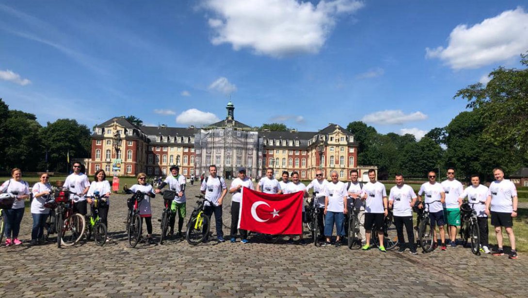 Münster Atatürk Bisiklet Turu Yapıldı